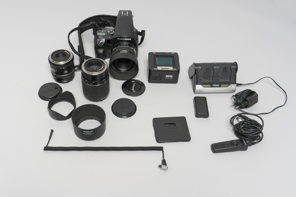 Phase One 645 DF+ avec dos IQ140